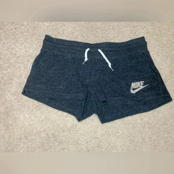 Nike Vintage Y2K Red Tag Shorts Size Medium Dark Gray - Picture 3 of 5